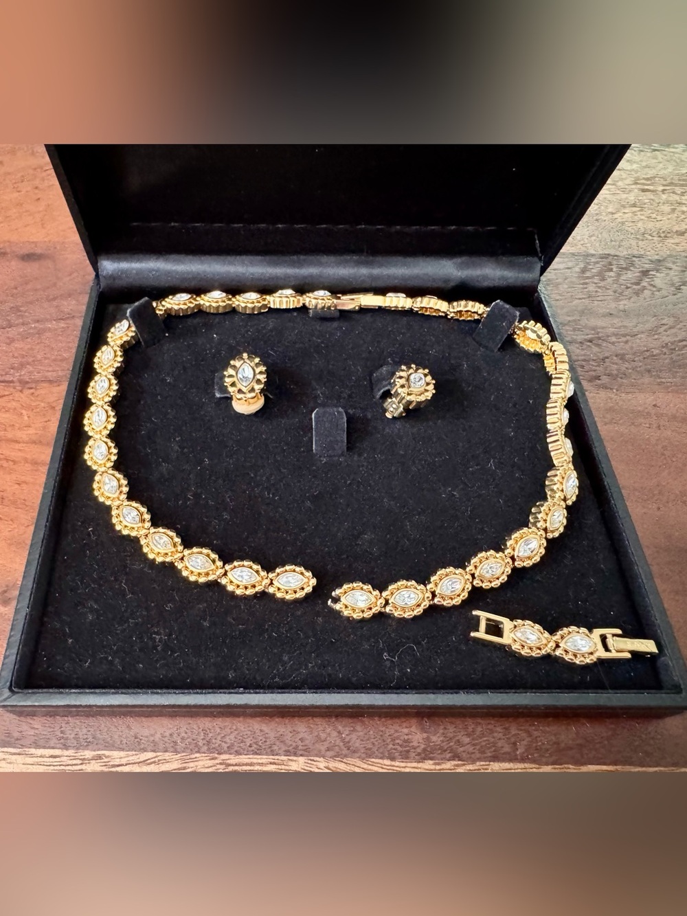 Vintage D’Orlan 22K Plated w/ Swarovski Crystals Necklace & Clip Earrings READ